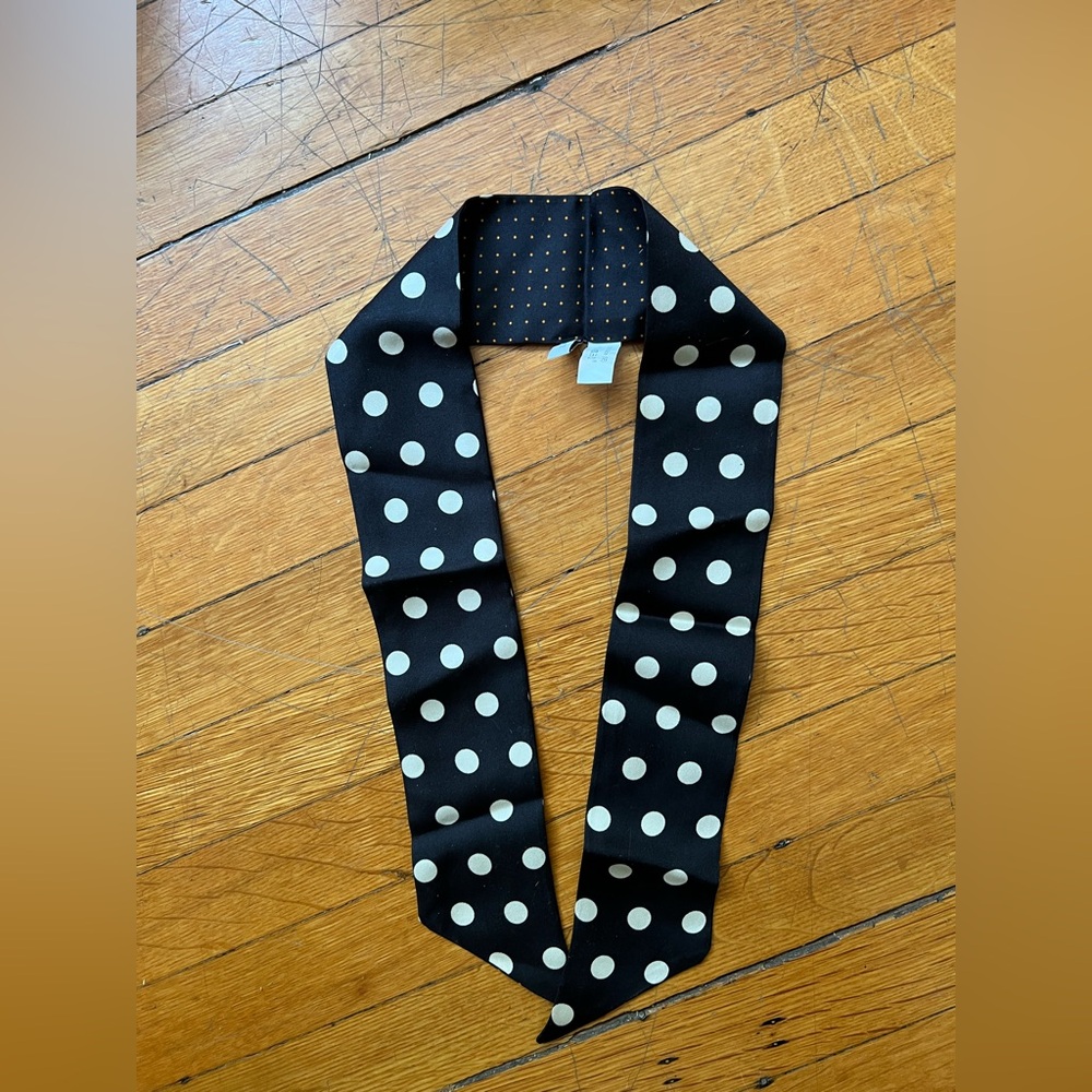 Silk neck scarf twilly France NWOT